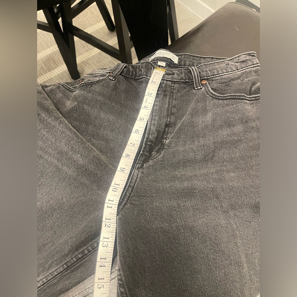 Abercrombie & fitch the 90s straight ultra high rise jean curve love US 12 short - Picture 7 of 8